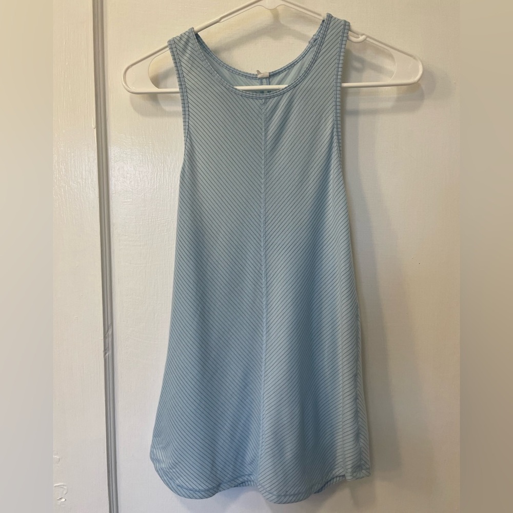 Lululemon Essence Tank Heathered Caspian Blue